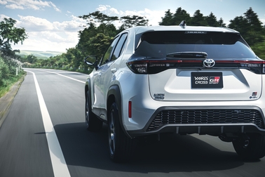 GR SPORT（ハイブリッド・2WD）